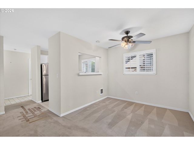 20120 LARKSPUR Ln 79, West Linn, OR 97068