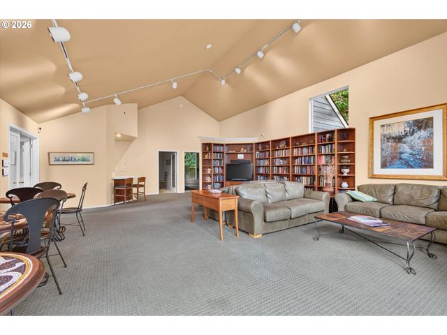 20120 LARKSPUR Ln 79, West Linn, OR 97068