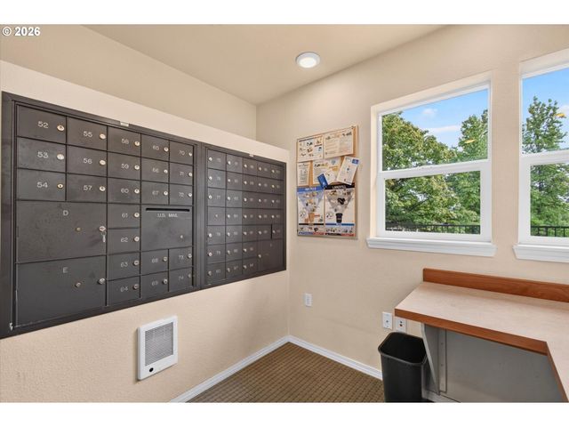 20120 LARKSPUR Ln 79, West Linn, OR 97068