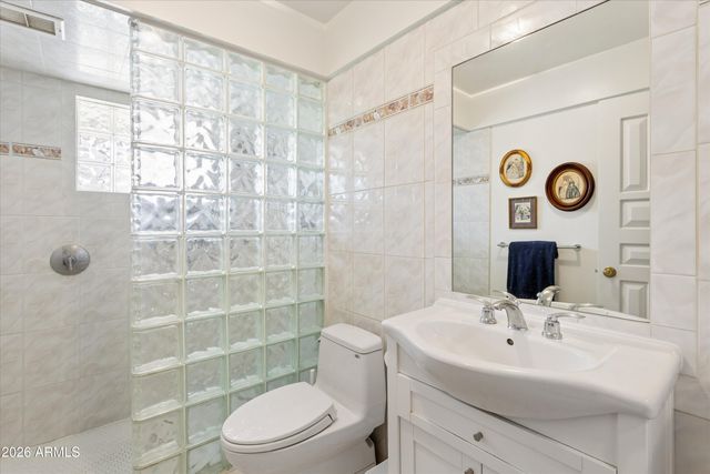 5434 E LINCOLN Drive 33, Paradise Valley, AZ 85253