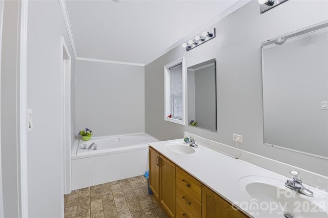 8137 Rowe Street, Catawba, NC 28609