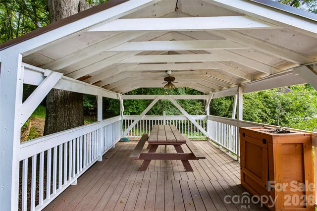 8137 Rowe Street, Catawba, NC 28609