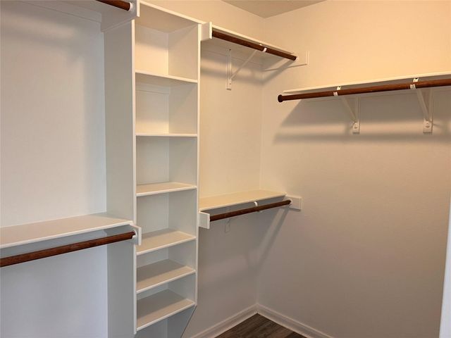 12534 Ridgecrest Dr, Willis, TX 77318