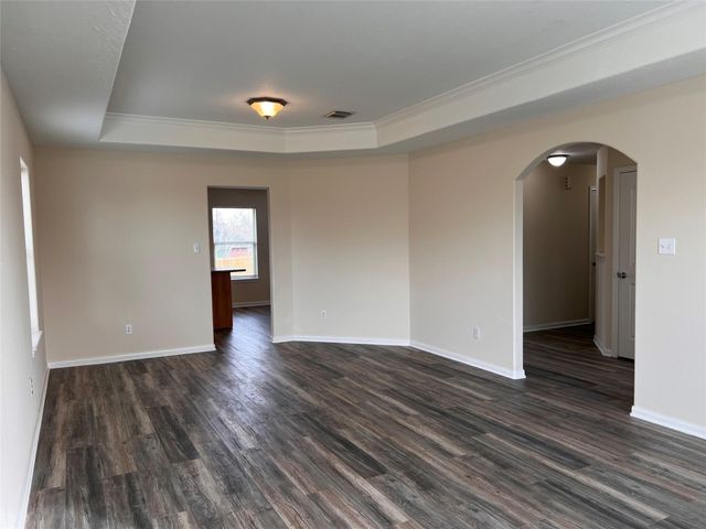 12534 Ridgecrest Dr, Willis, TX 77318