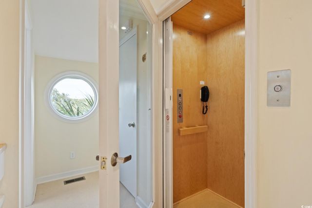 81 Ocean Green Dr., Georgetown, SC 29440