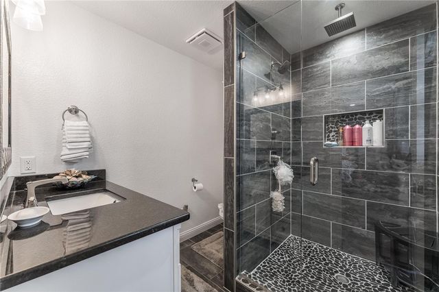 2913 Richwood Circle, Rogers, AR 72756