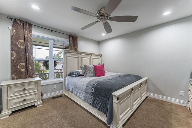 2913 Richwood Circle, Rogers, AR 72756