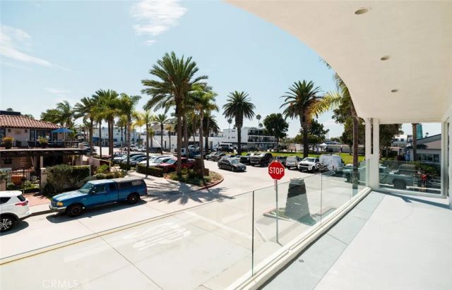 1444 W Bay, Newport Beach, CA 92661