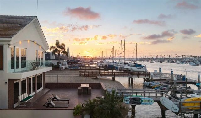 1444 W Bay, Newport Beach, CA 92661