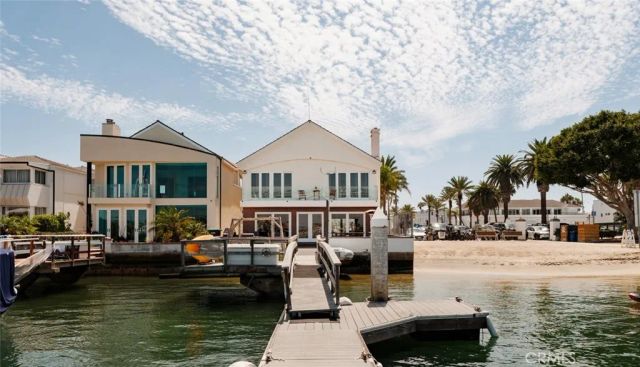 1444 W Bay, Newport Beach, CA 92661