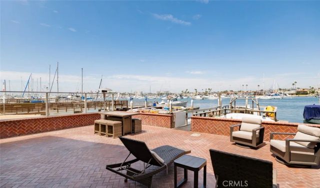 1444 W Bay, Newport Beach, CA 92661