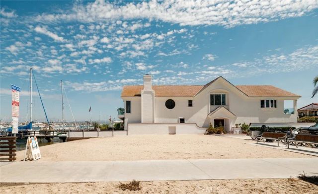 1444 W Bay, Newport Beach, CA 92661