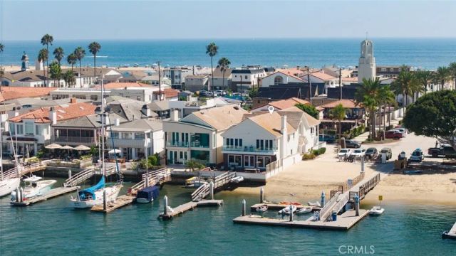 1444 W Bay, Newport Beach, CA 92661