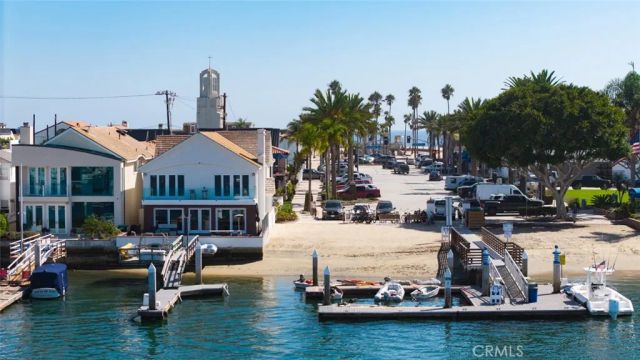 1444 W Bay, Newport Beach, CA 92661