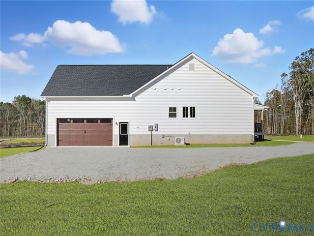3706 Broad Street Rd, Gum Spring, VA 23065