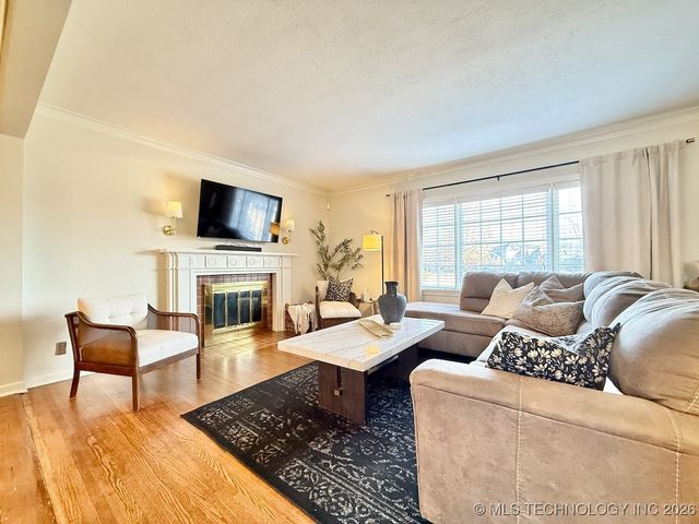 1804 S Delaware Avenue, Tulsa, OK 74104