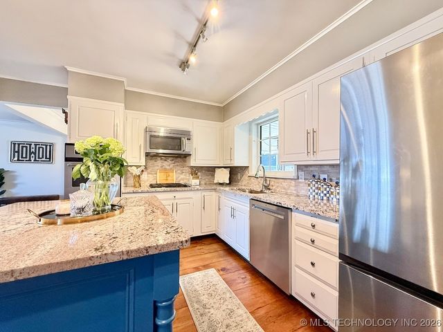 1804 S Delaware Avenue, Tulsa, OK 74104