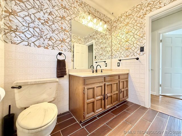 1804 S Delaware Avenue, Tulsa, OK 74104