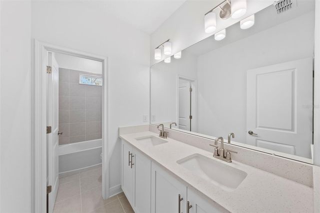 6216 29TH STREET N, St Petersburg, FL 33702