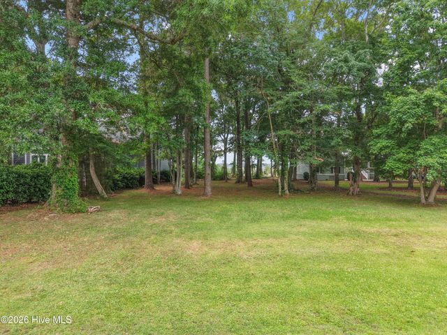 3229 Beaver Creek Drive SE, Boiling Spring Lakes, NC 28461