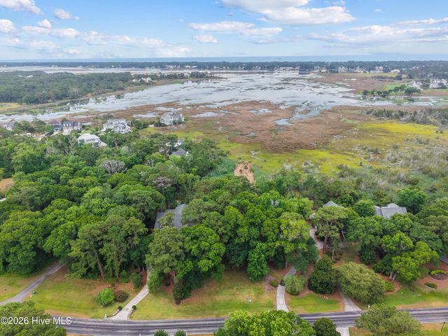 3229 Beaver Creek Drive SE, Boiling Spring Lakes, NC 28461