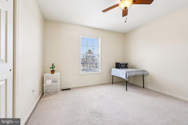 3000 LONG WAY, Easton, PA 18040