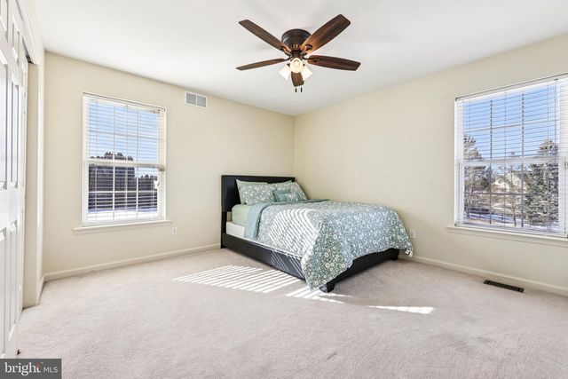 3000 LONG WAY, Easton, PA 18040