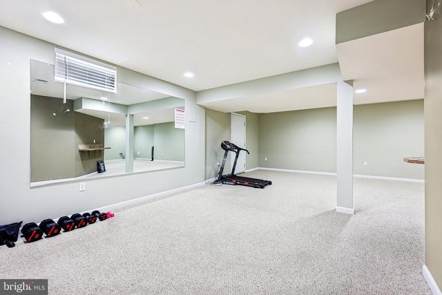 3000 LONG WAY, Easton, PA 18040