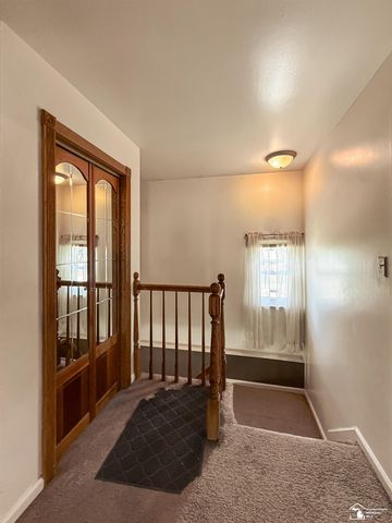 7809 Campbell Street, Taylor, MI 48180