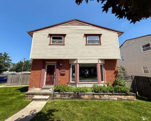 7809 Campbell Street, Taylor, MI 48180