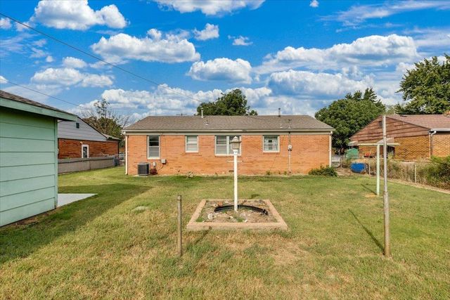 2834 S Laura St, Wichita, KS 67216