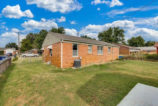 2834 S Laura St, Wichita, KS 67216