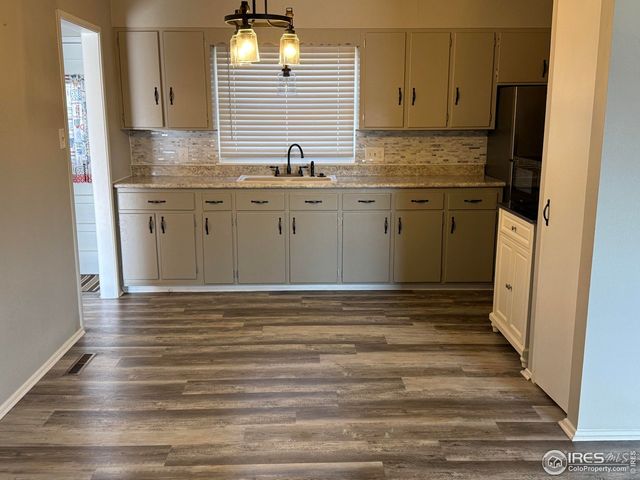 390 California St, Sterling, CO 80751