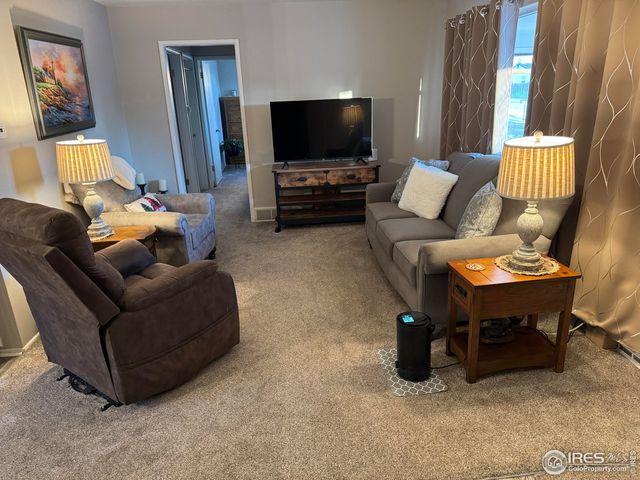 390 California St, Sterling, CO 80751