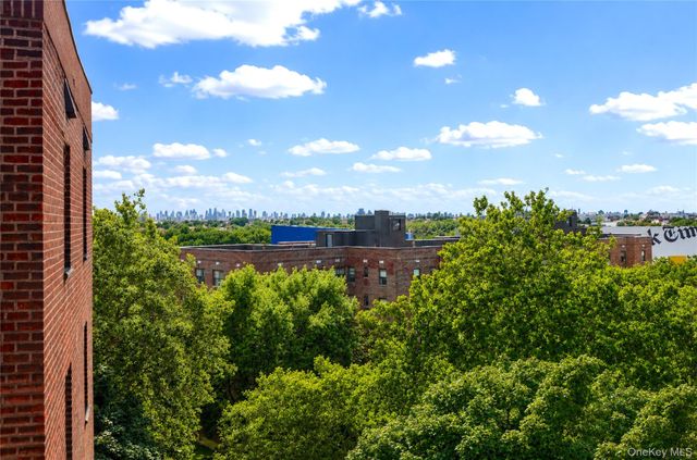 141-09 28th Avenue 6D, Flushing, NY 11354
