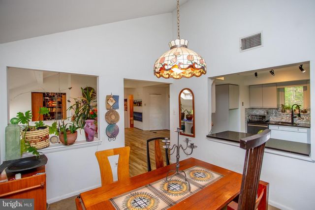 120 SWAN ST, Lambertville, NJ 08530