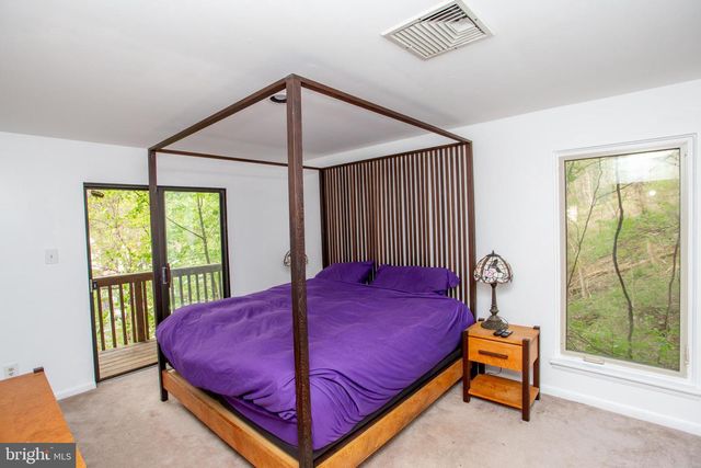 120 SWAN ST, Lambertville, NJ 08530