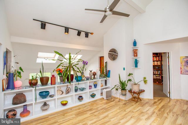 120 SWAN ST, Lambertville, NJ 08530