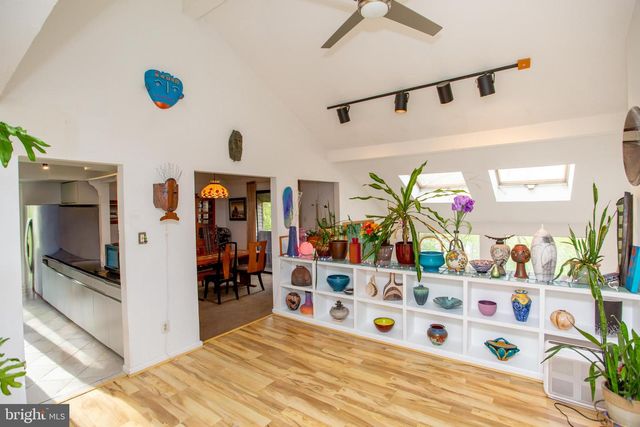 120 SWAN ST, Lambertville, NJ 08530