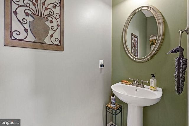 42946 GOTHAM WAY, Ashburn, VA 20147