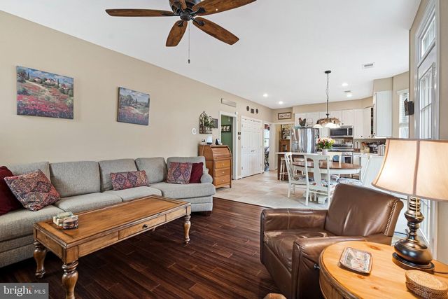 42946 GOTHAM WAY, Ashburn, VA 20147