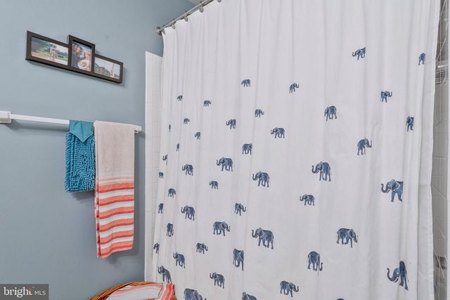 42946 GOTHAM WAY, Ashburn, VA 20147