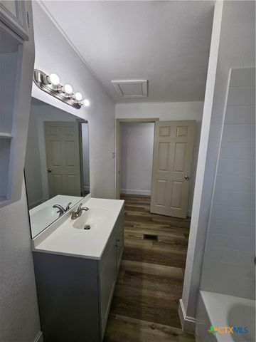 902 Duncan Avenue, Killeen, TX 76541