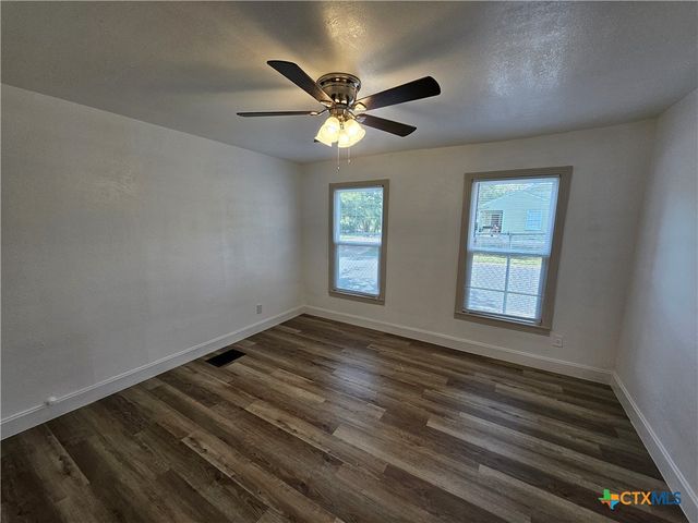 902 Duncan Avenue, Killeen, TX 76541