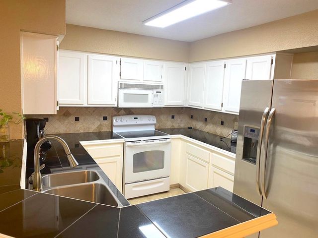 2300 Old Spanish Trail 1134, Houston, TX 77054