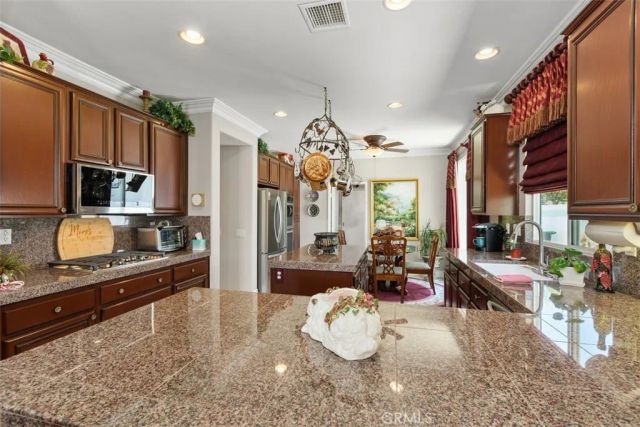 30276 Fetzer, Murrieta, CA 92563
