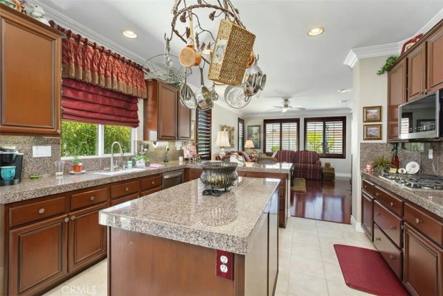 30276 Fetzer, Murrieta, CA 92563