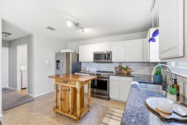 2225 Southway, Denton, TX 76207