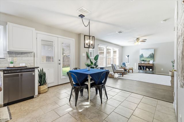 2225 Southway, Denton, TX 76207