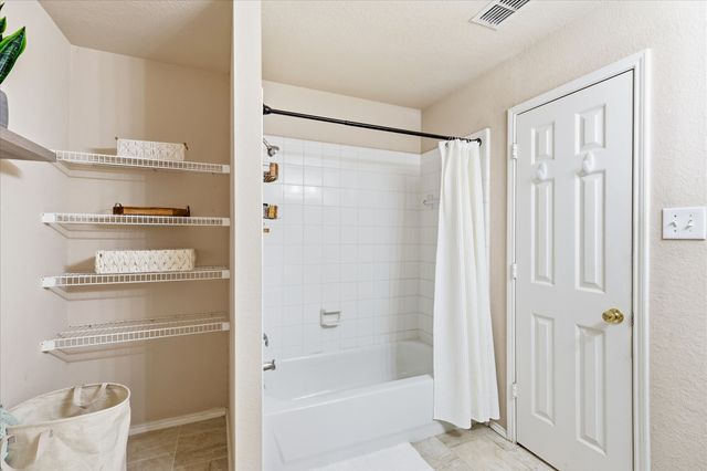 2225 Southway, Denton, TX 76207